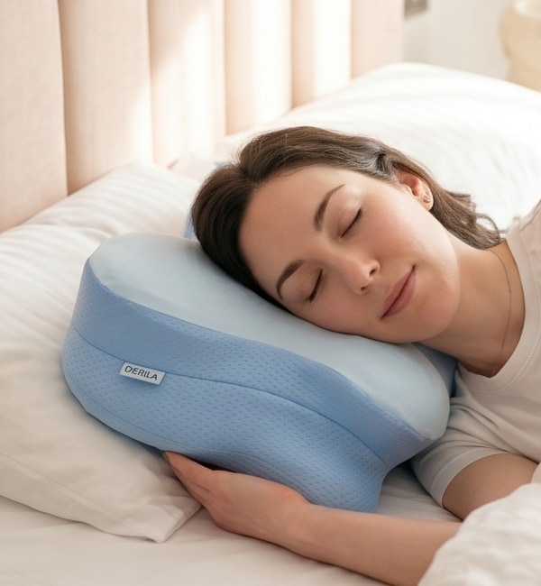 Derila contour pillow resting scene
